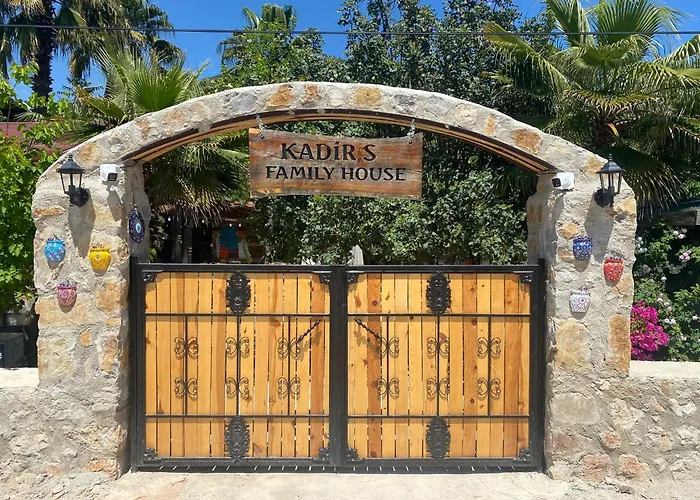 Kadir\'S Family House