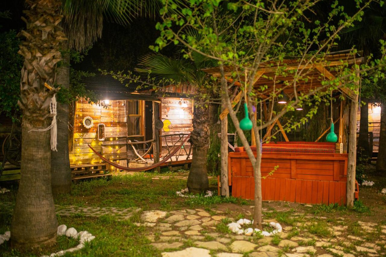 אכסניה Kadir's Family House אולימפוס
