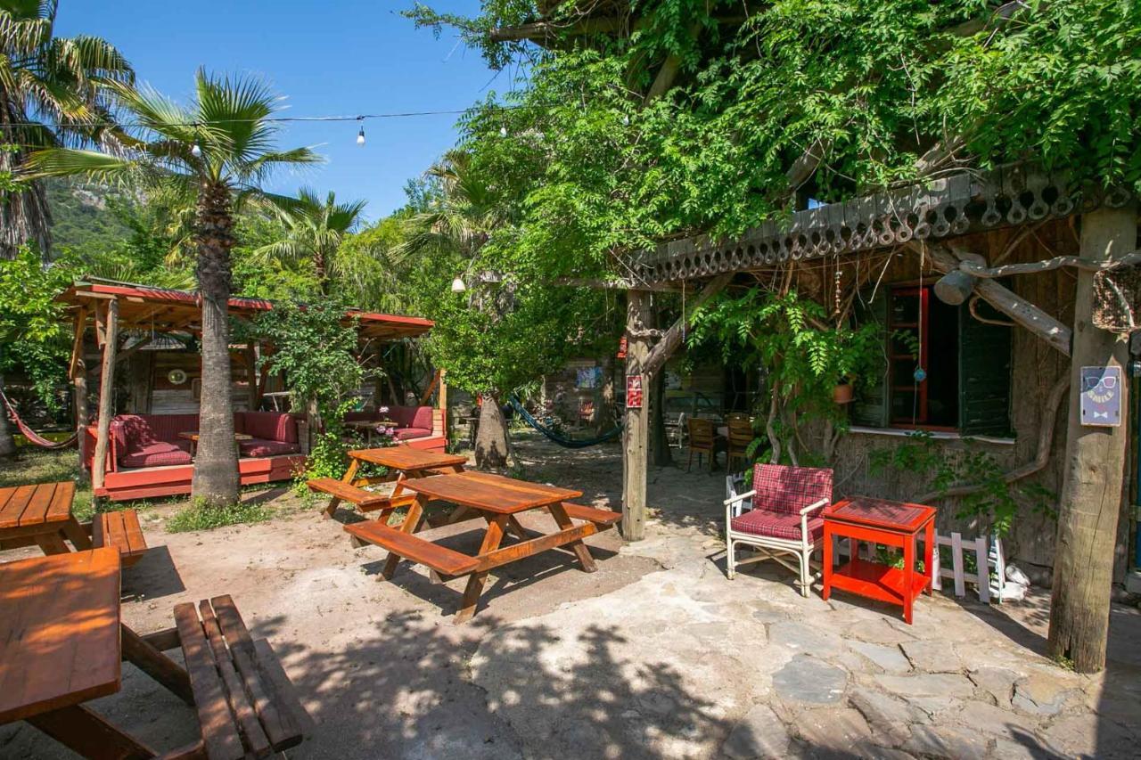 Kadir's Family House אכסניה